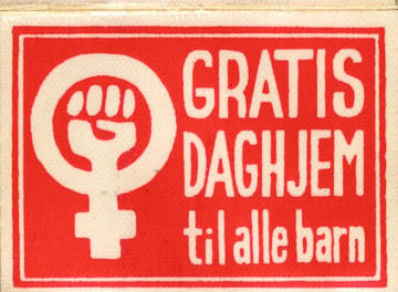Klistremerke fra «Daghjemsaksjonen».