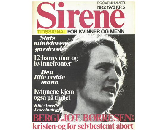 Forsiden på blad med svart-hvitt bilde av kvinne 