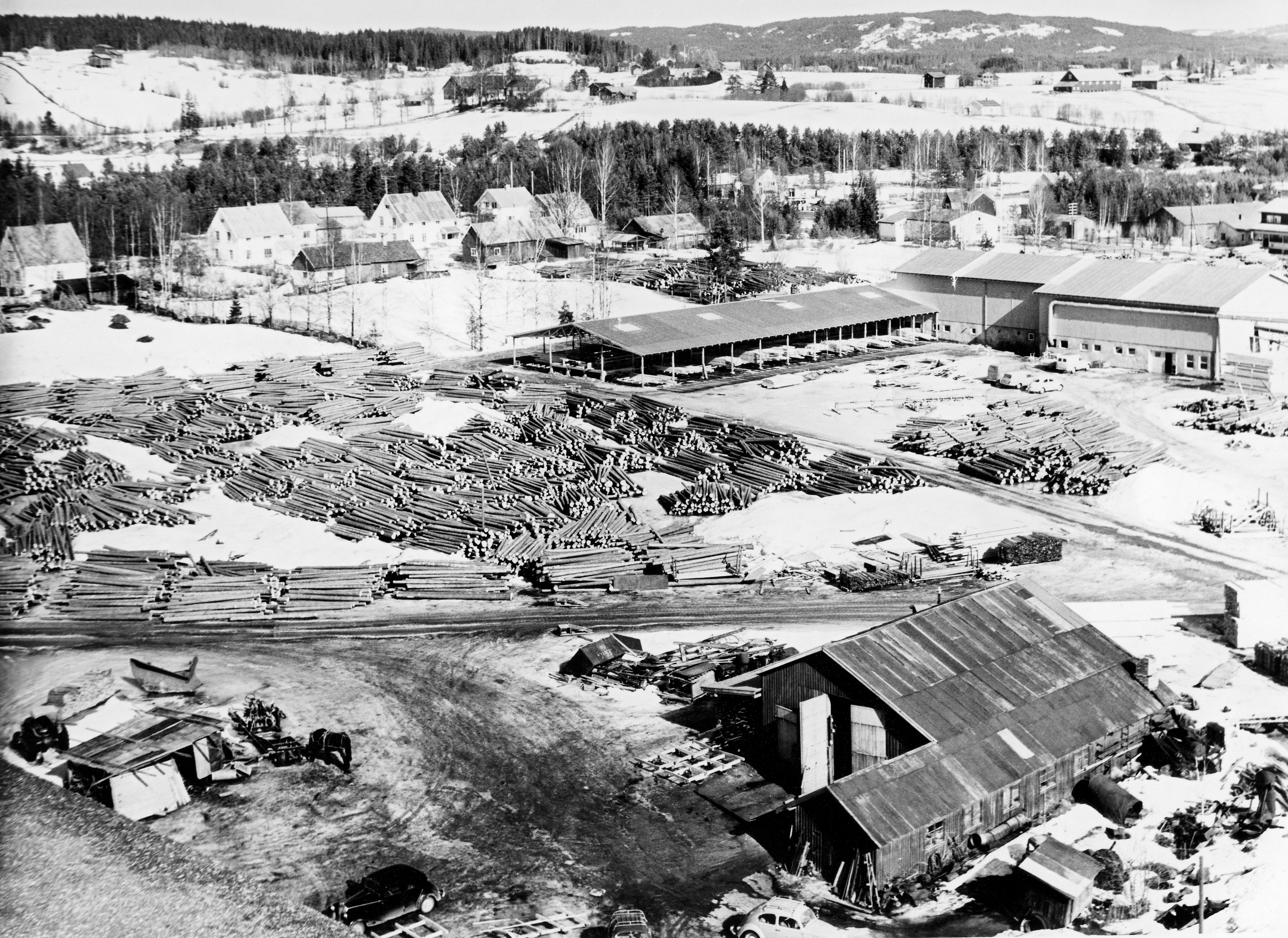 Oversiktsbilde over treindustriområde.